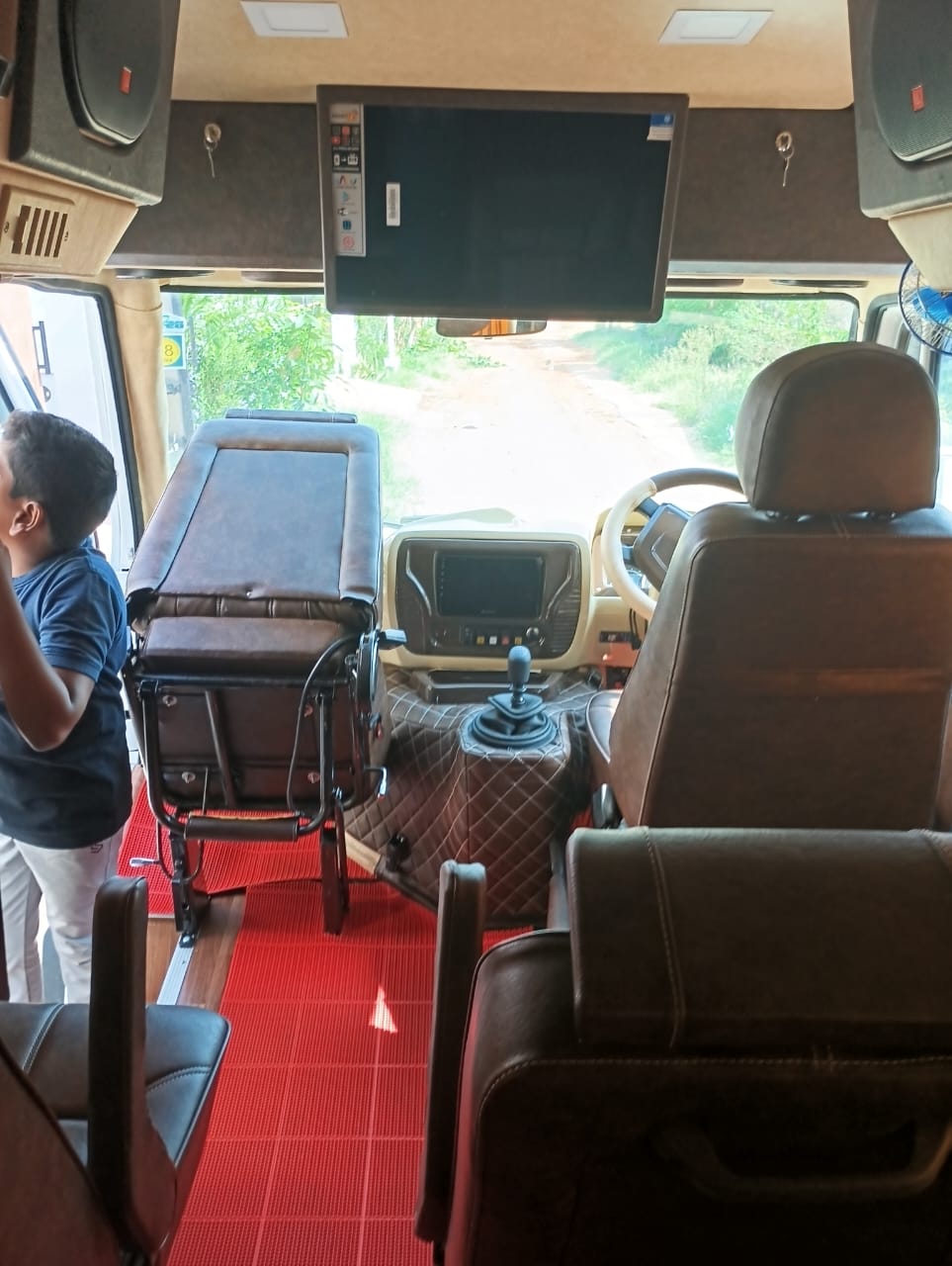 WhatsApp Image 2025-06-17 at 12.44.51 PM (2)